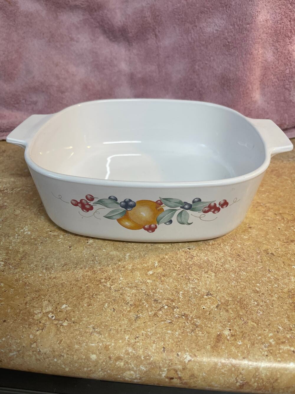 Corning Ware Abundance 2-liter casserole dish A-2-B No Lid